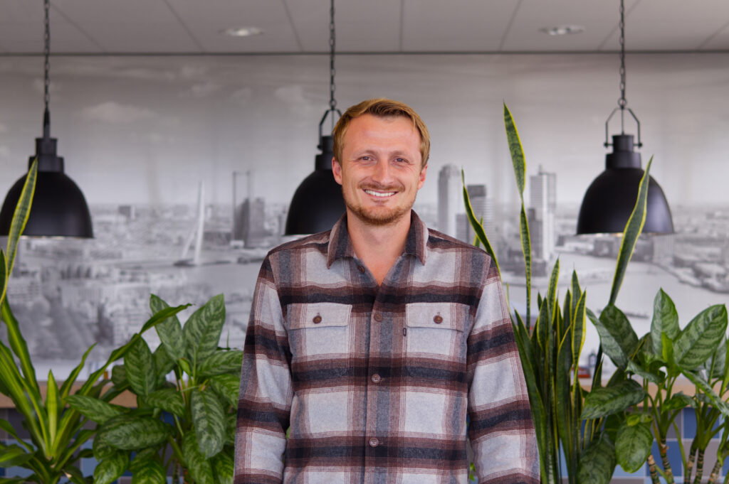 Vom Ferienjob zum Technical Manager: Simon bei EMHA